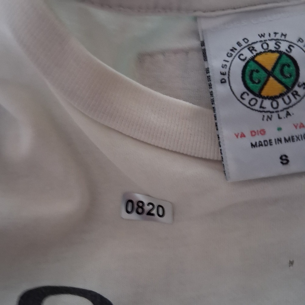 Cross Colours Accept No Imitations Africa Graphic T-Shirt White Small - Picture 10 of 10